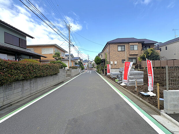 【外観写真】太陽光パネルを標準搭載。環境にも家計にも配慮した、これからの時代にふさわしい住まいです。　