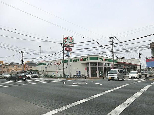 ヨークマート（約1,760m）