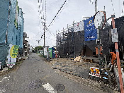 【外観写真】制震ダンパーを搭載した、地震に強い住まいです。地