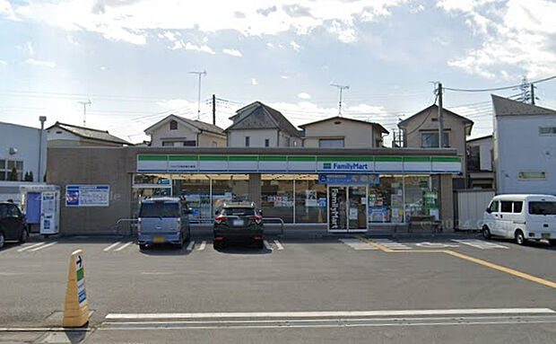 ファミリーマートバイパス所沢和ケ原店（約265m）