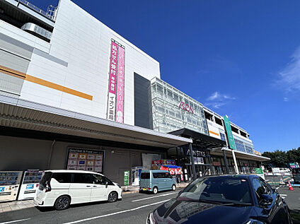 イオンスタイル入間 898m