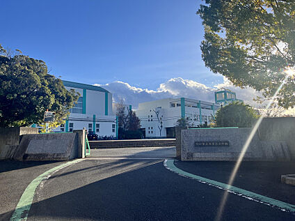 木曽呂小学校 680m