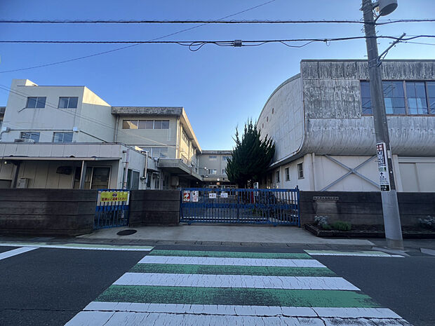 松戸市立馬橋小学校（約651m）