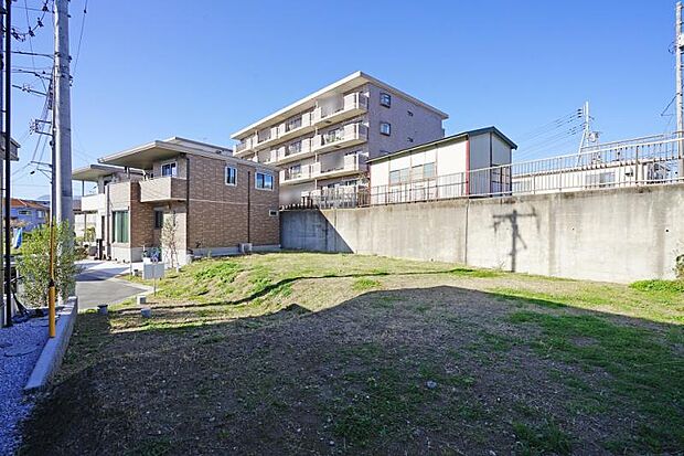 No.13_土地3（撮影_2023年12月） 敷地面積：123.66ｍ2（37.40坪）西側接道物件 南側に駐車場を計画した区画