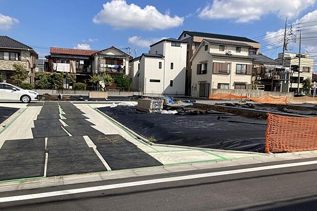 まちなみ2（撮影_2025年9月） 全10区画の分譲地。駐車計画も取りやすい区画です。※販売済区画を含む場合がございます。最新の販売状況は区画図等をご参照下さい。