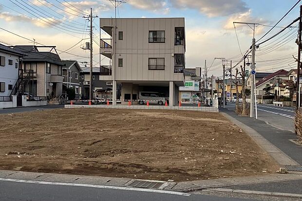土地No.4(撮影_2026年1月)南道路で日当たり良好な区画です。