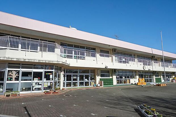 秦野市立ほりかわ幼稚園（約1,000m・徒歩13分）