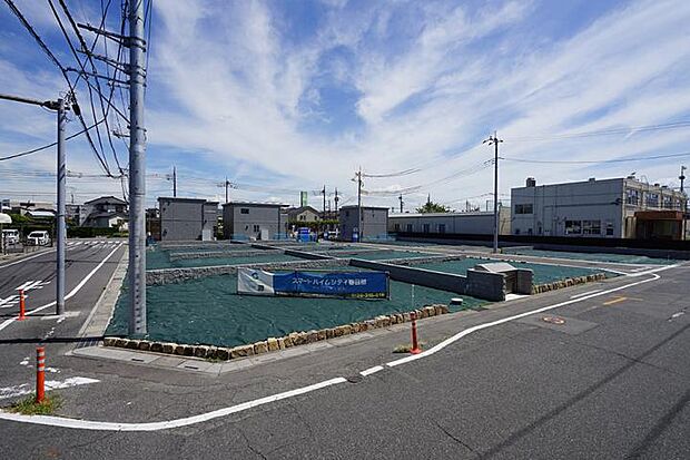 【土地全景3(撮影_2024年8月)】分譲地の北西側から撮影。 ※販売済区画を含む場合がございます。最新の販売状況は区画図等をご参照下さい。