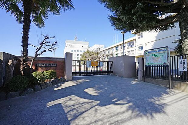 武蔵村山市立第一小学校(約510m・徒歩7分)