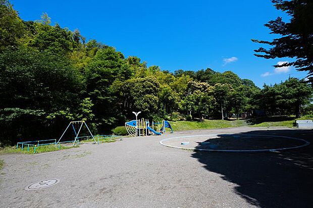 野庭中央公園（約600m・徒歩8分）