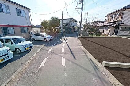 前面道路1（撮影_2025年3月）