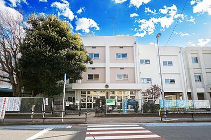 大和市立林間小学校 約750～770m(10分)