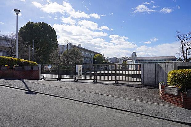 横浜市立あざみ野第二小学校（約760m・徒歩10分）