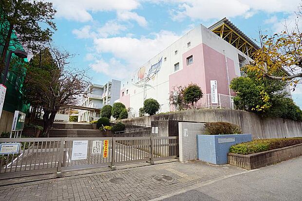 千葉市立あすみが丘小学校(約810m・徒歩11分)