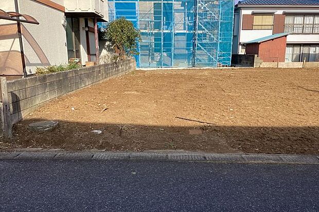 【No.1_土地（撮影_2026年1月）】南道路で日当たり良好な区画です。