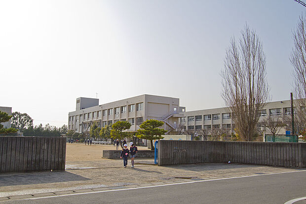 播磨町立蓮池小学校