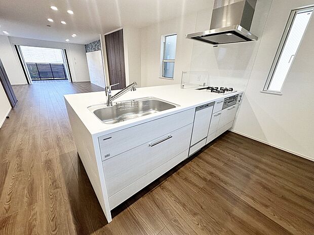 施工例 革新的なデザインと優れた機能性は毎日欠かせないキッチンワークに歓びをプラス