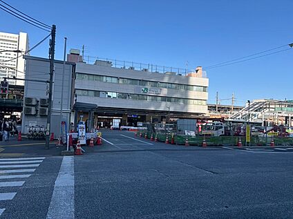 中野駅 約1280m(徒歩16分)