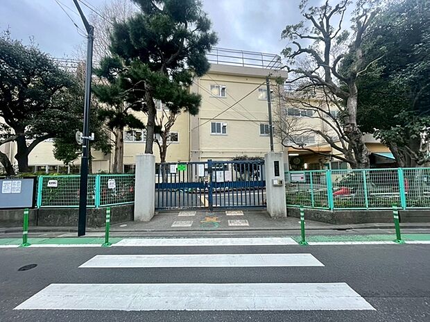 永福小学校（約720m）