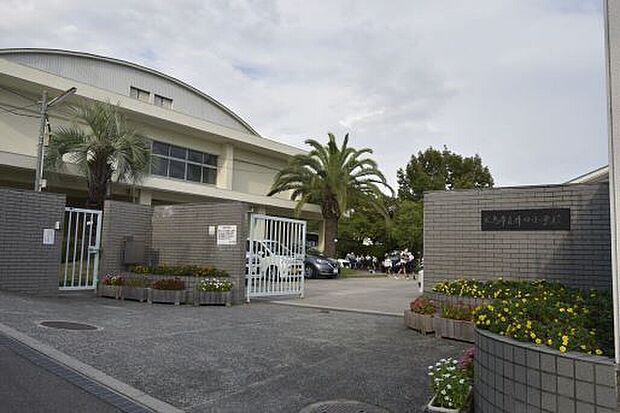 井口小学校(約1,000m)