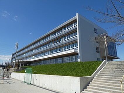 朝日丘中学校 約1150～1160m(徒歩15分)
