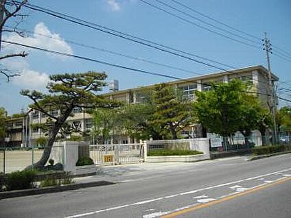 矢作北小学校 約110～150ｍ(徒歩2分)