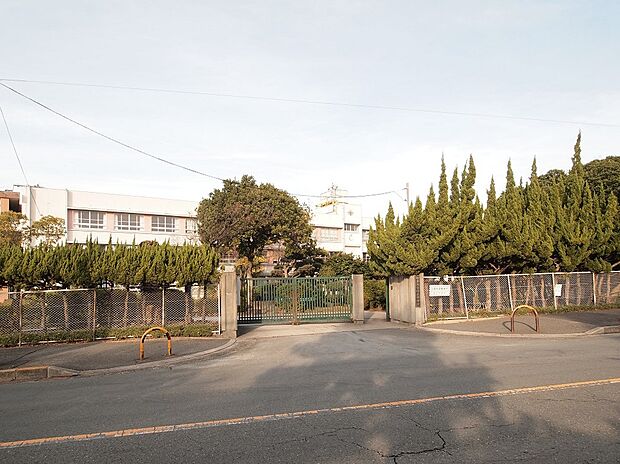 和泉市立信太中学校