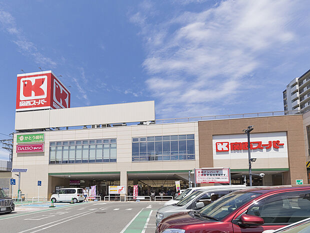 関西スーパー高石駅前店