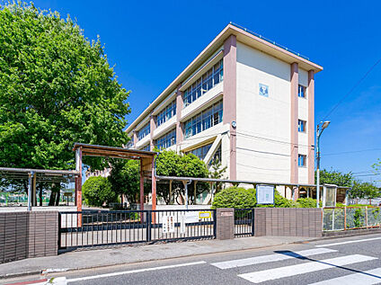 東大和市立第三中学校 1320m