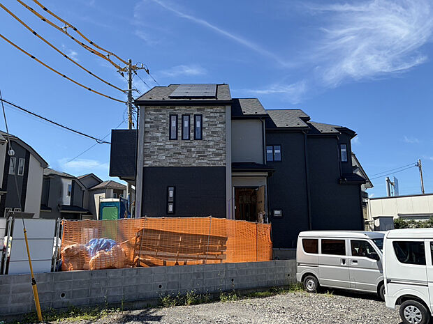 【外観写真（9月14日撮影）】東京ガスの太陽光サービス『IGNITURE ソーラー』採用住宅。省エネで、これからの暮らしをもっと快適に。