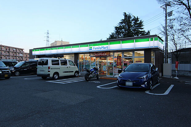 ファミリーマート東久留米柳窪店（約336m）