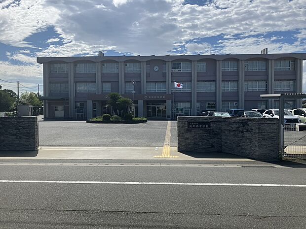 筑邦西中学校(約485m)