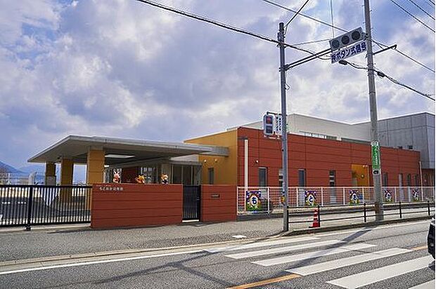 元岡幼稚園(約970m)