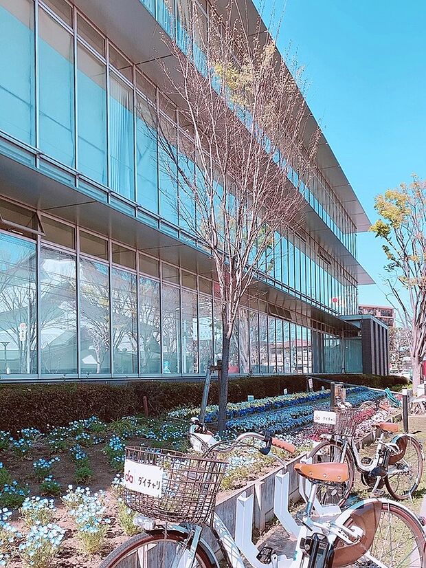 さいたま市見沼区役所（約472m）