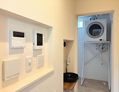 リモコンスイッチ並び(弊社施工例)