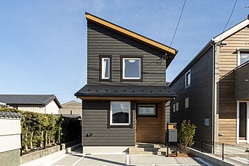 【スウェーデンハウス】みよし市三好町分譲住宅 外観