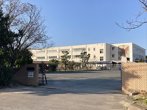 志摩中学校（約4,500m）