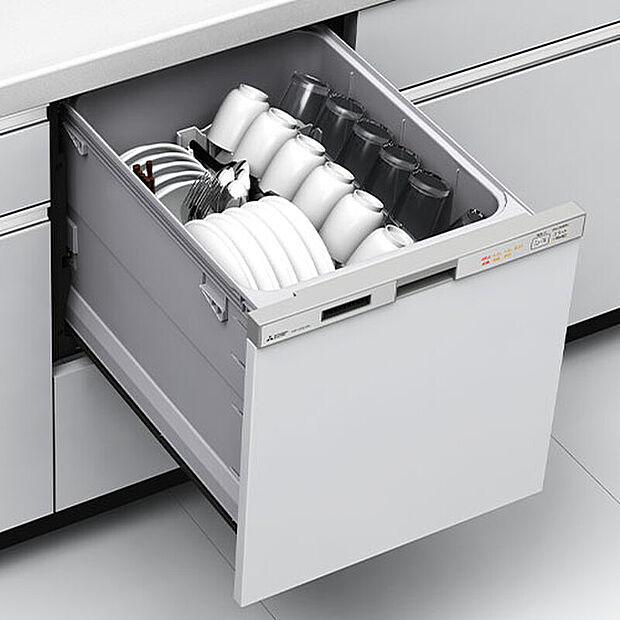 【食器洗浄乾燥機】家事楽時短の必須品！スイッチひとつで食器類の洗浄から乾燥まで行えます！