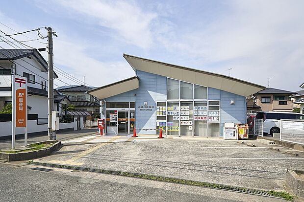 加布里郵便局(約1m)