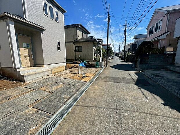 前面道路含む現地写真