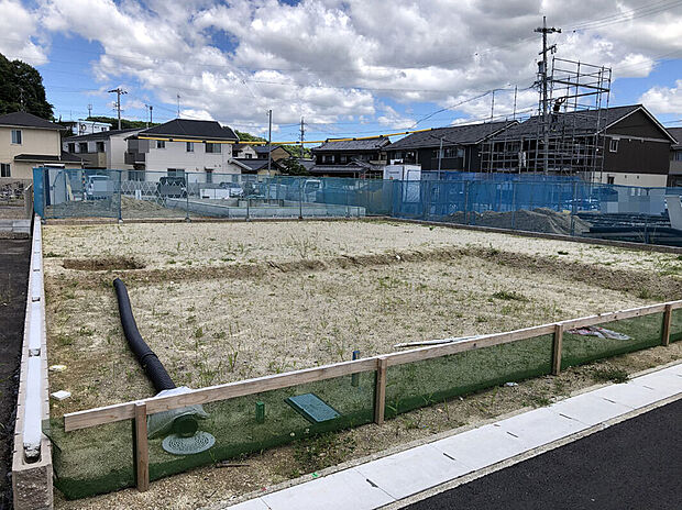 閑静な住宅地で公園も近く、子育てしやすい落ち着いた住環境です!