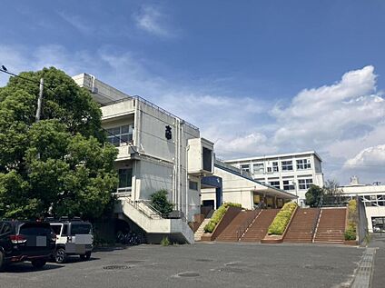 大府市立大府中学校 1980m