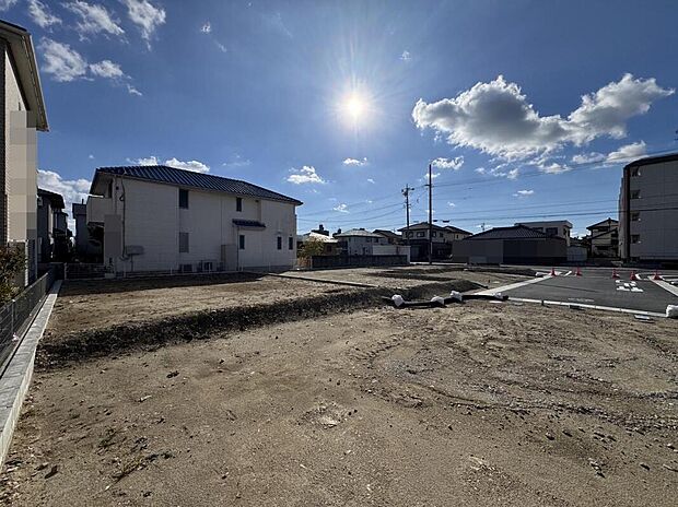 【現地写真】日当たりと開放感を兼ね備えたゆとりある住環境で新しい暮らしを！