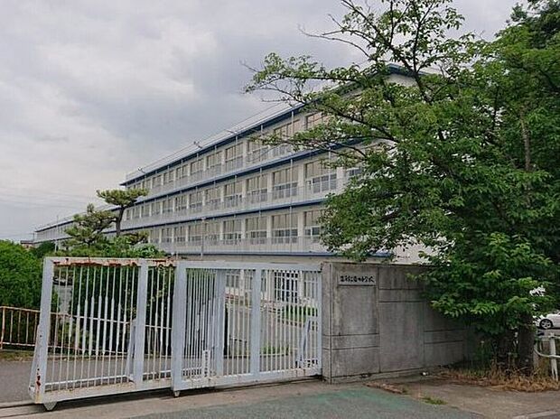 清須市立清洲小学校(約930m)