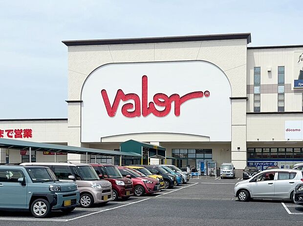 バロー一宮西店(約751m)