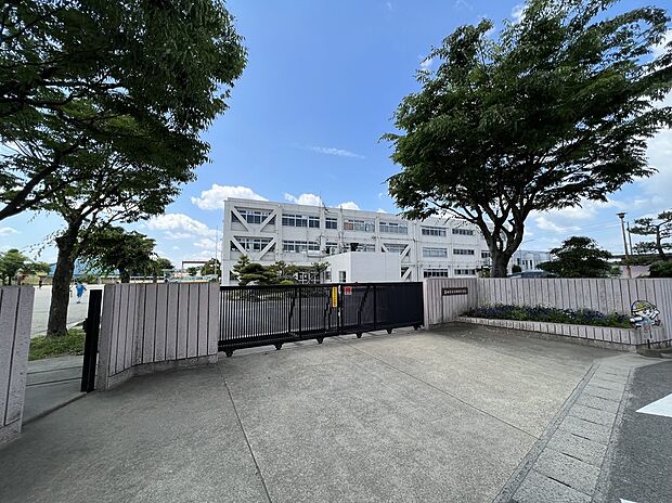 神領小学校