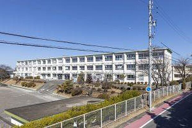 藤山台中学校