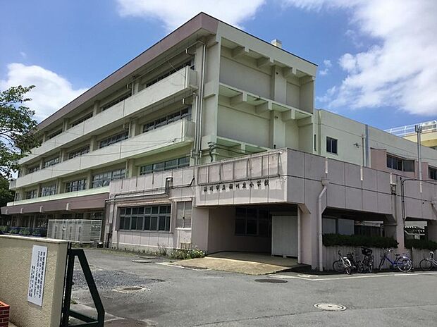 桶川東小学校