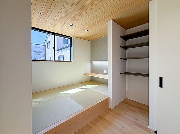 【畳コーナー】LDK ＋αのスペースとして活用できる畳コーナー