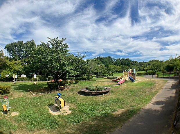 さくらの杜公園（約545m）